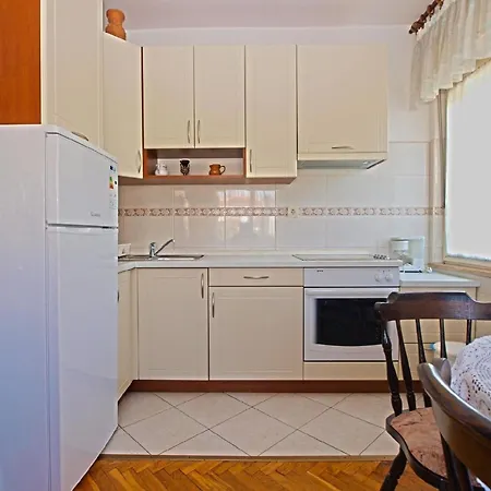 Fuer 4 Personen Ca 40 Qm In Pula, Istrien Istrische Riviera * Pula